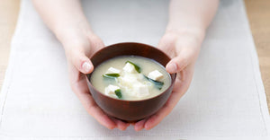 Greitai paruošiama Miso sriuba su keptu tofu MARUKOME, 3 porcijos, 4 x 18 g / 57 g